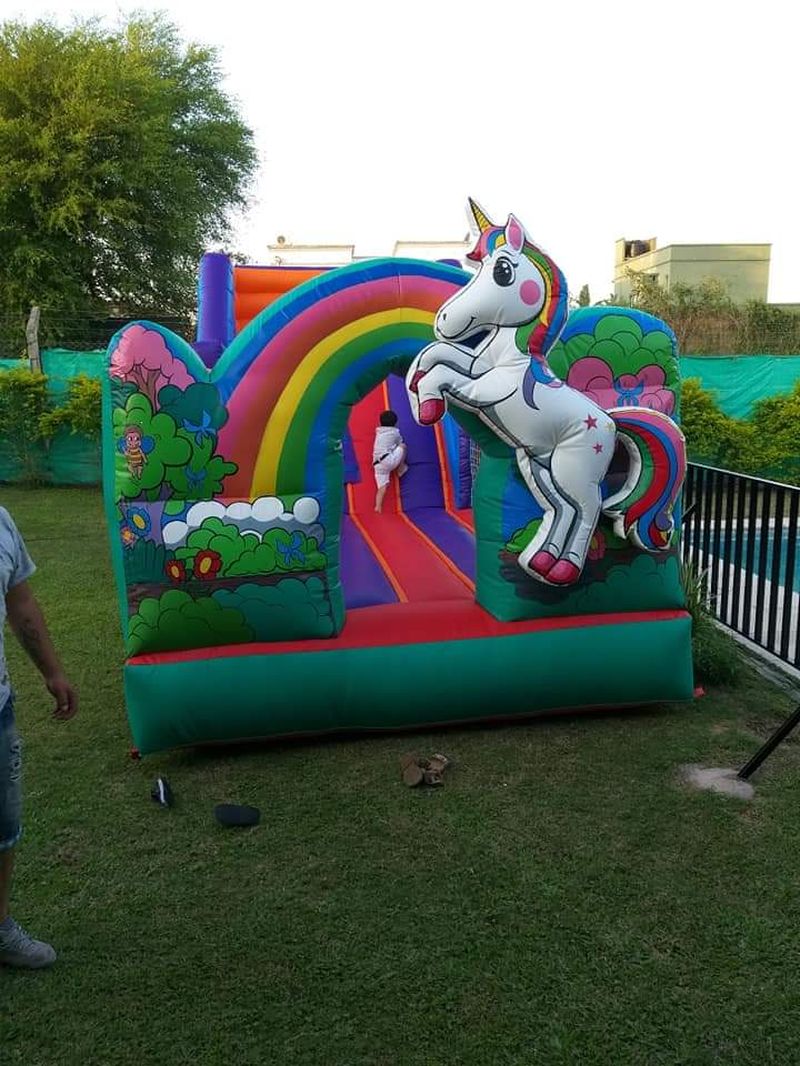Tobogán Unicornio 3x6 — alquiler en Córdoba