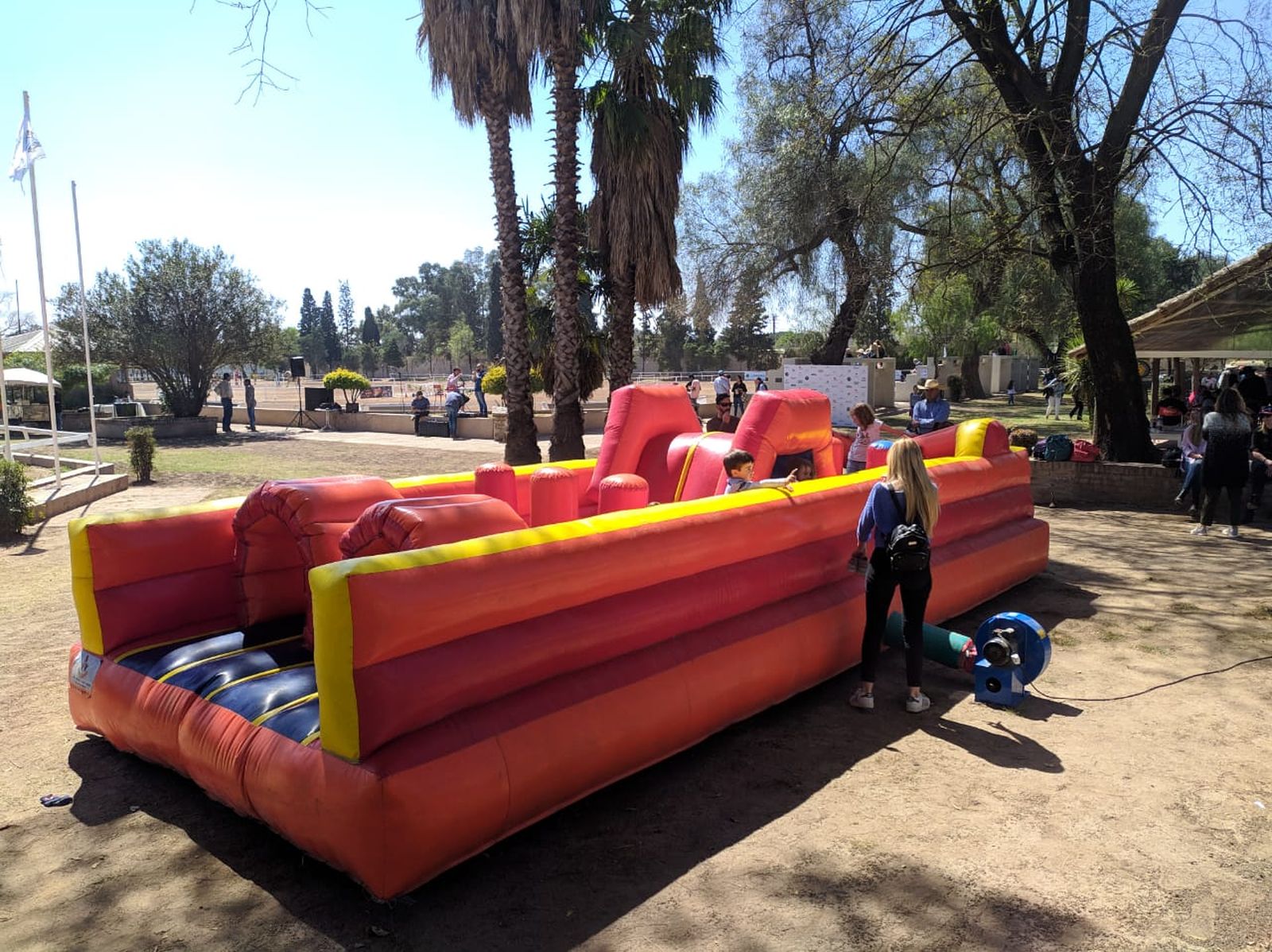 Carrera de obstáculos 3x8 — alquiler en Córdoba