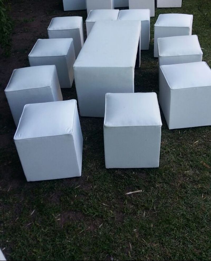 Minilivings Blancos x20+ 4 Mesas — alquiler en Córdoba