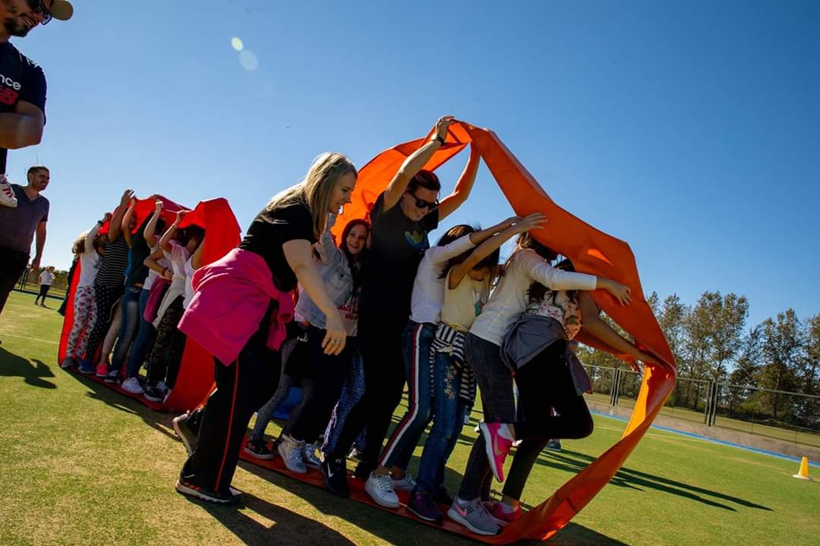 Orugas Humanas  — alquiler en Córdoba